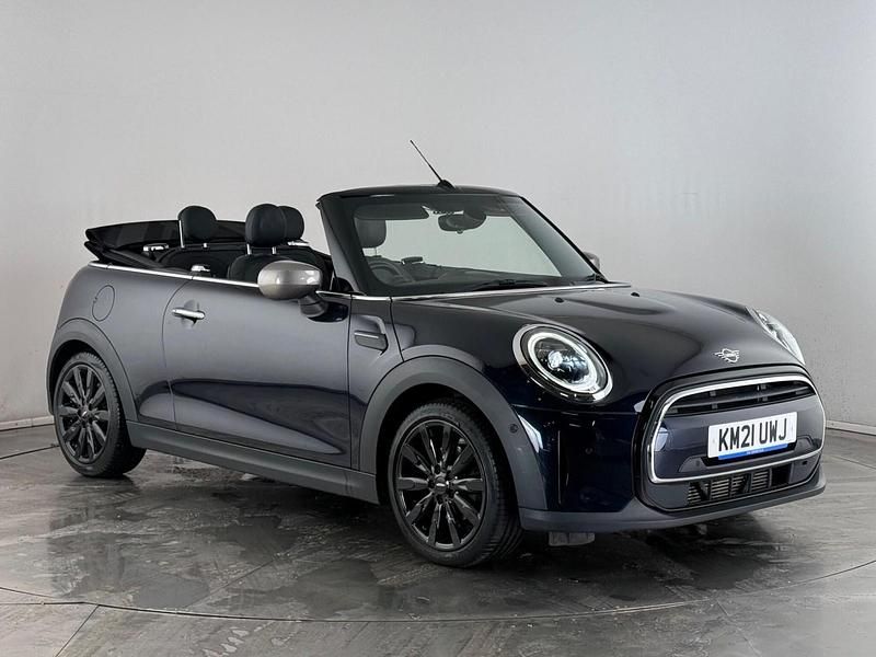 Blue/black Used 2021 Mini Cooper Cabriolet Exclusive Cabriolet | £17,650 (Fair price) - Image 1/4