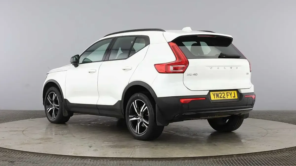 Used Volvo XC40 Plus 2022 White SUV