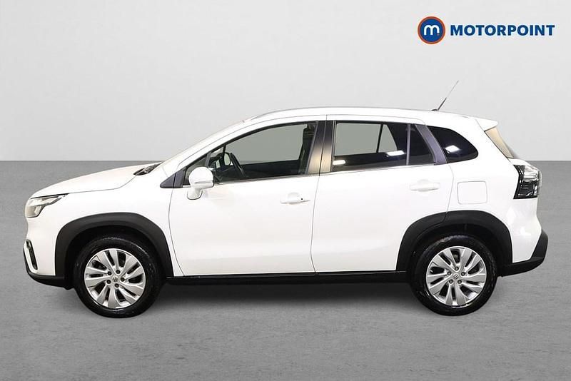 Used Suzuki SX4 129 HP (94 kW) 2024 White SUV