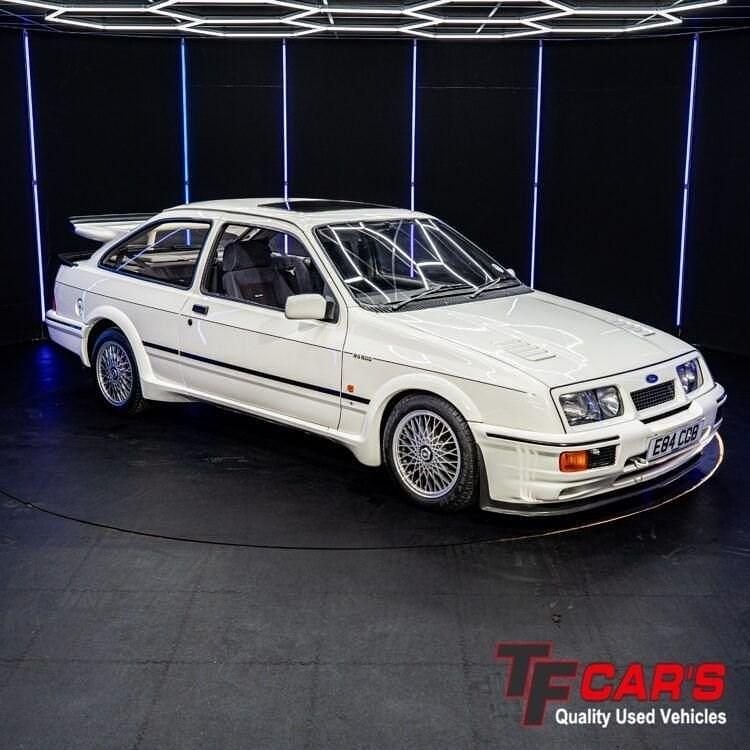 Used Ford Sierra RS 204 HP (150 kW) 1987 White Hatchback