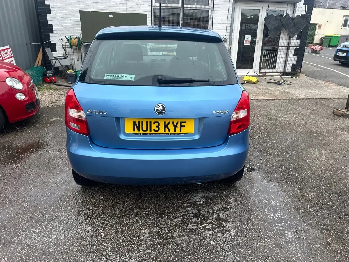 Used Skoda Fabia SE 2013 Blue Hatchback
