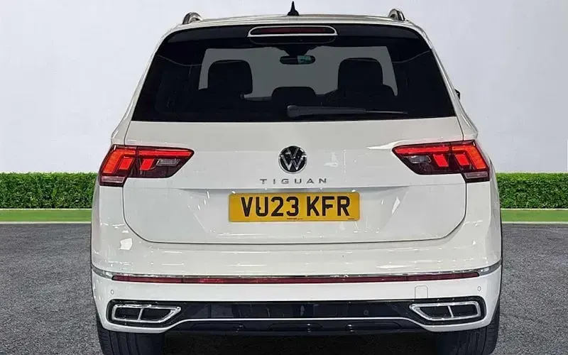 Used VW Tiguan R-line 150 HP (110 kW) 2023 White SUV