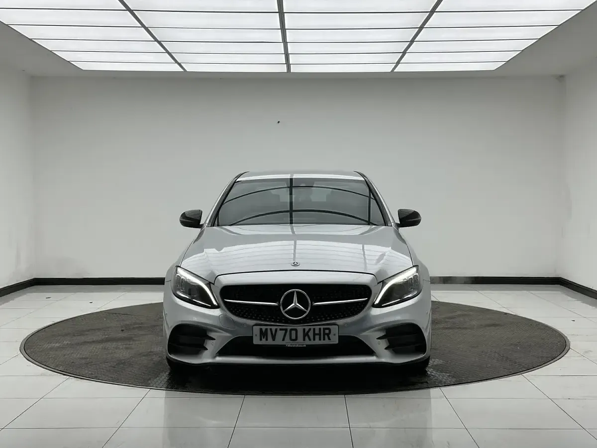 Used Mercedes C220 AMG Line Premium 194 HP (142 kW) 2020 Silver Sedan