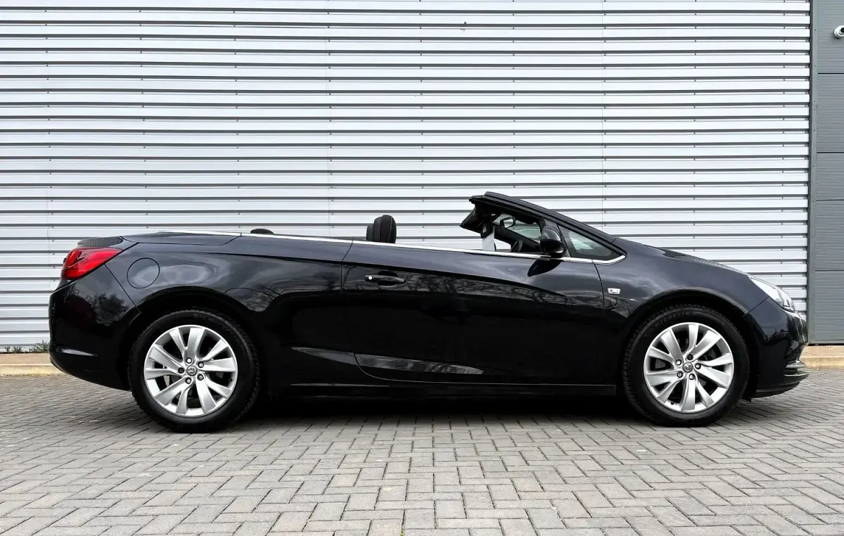 Used Vauxhall Cascada 2013 Black Cabriolet