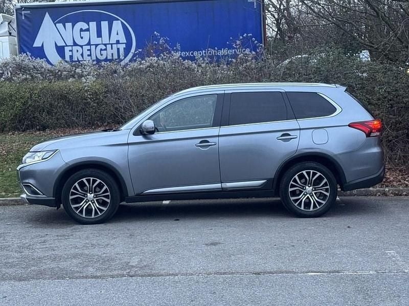 Used Mitsubishi Outlander 150 HP (110 kW) 2015 Grey SUV