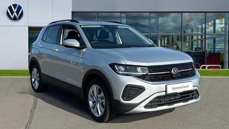Used VW T-Cross Life 95 HP (69 kW) 2025 Metallic  reflex silver SUV