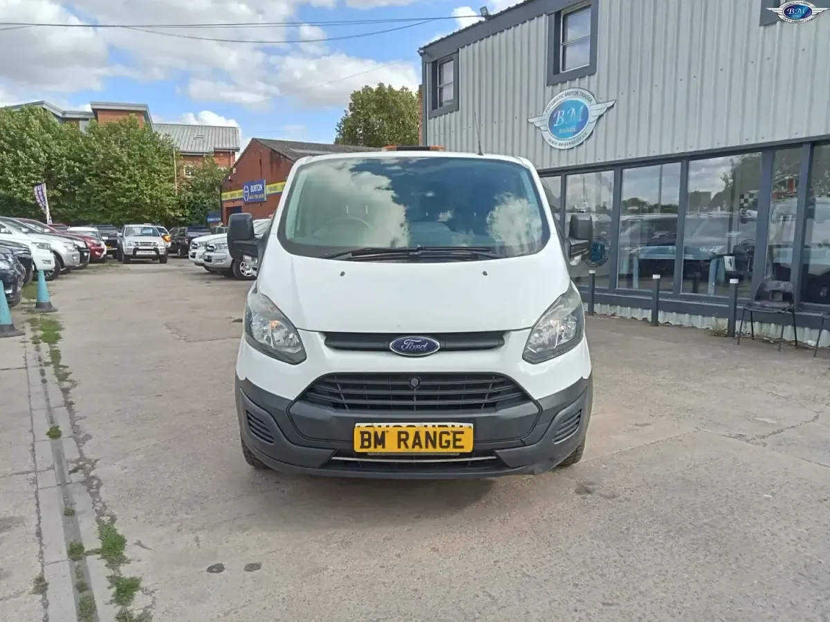 Used Ford Transit Custom 2016 White Van