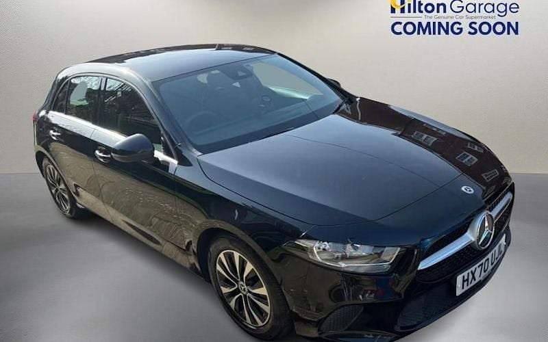 Used Mercedes A180 SE 136 HP (100 kW) 2020 Black Hatchback