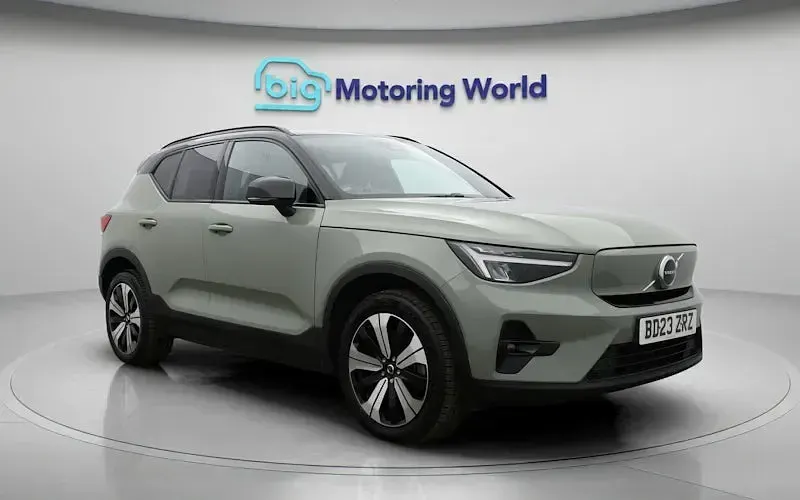 Used Volvo XC40 Plus 300 kW (408 HP) 2022 Green SUV