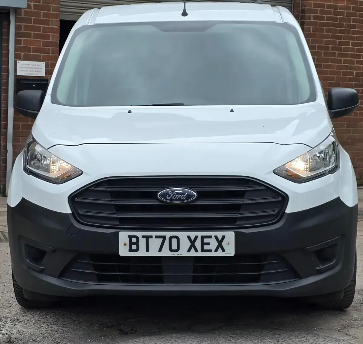 Used Ford Transit Connect S 100 HP (73 kW) 2021 White MPV