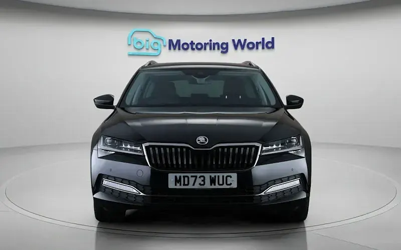 Used Skoda Superb SE L 200 HP (147 kW) 2023 Black Estate