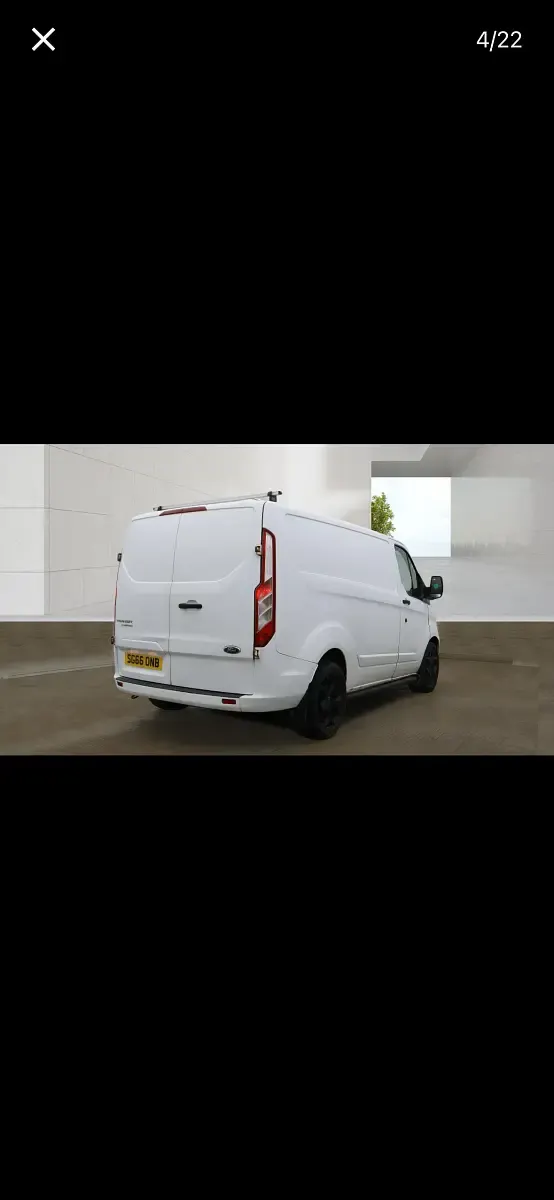 Used Ford Transit Custom 105 HP (77 kW) 2016 White Van