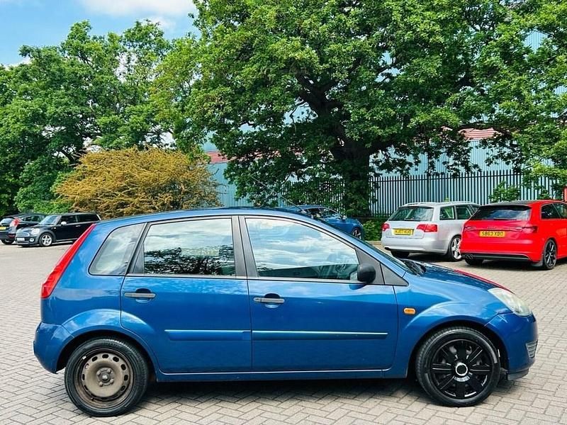 Blue Used 2007 Ford Fiesta Style Hatchback | £1,000 (Fair price) - Image 1/4