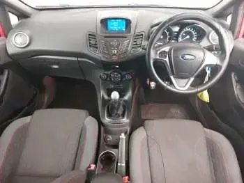Usado Ford Fiesta ST-Line 100 CV (73 kW) 2017 Rojo Utilitario