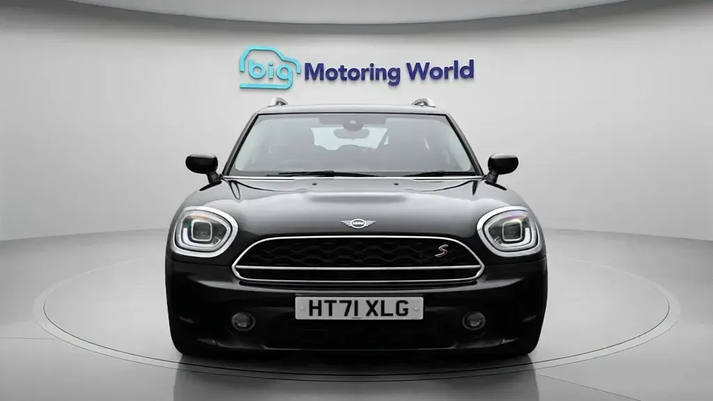 Usado Mini Cooper S Countryman Classic 178 HP (130 kW) 2022 Preto SUV