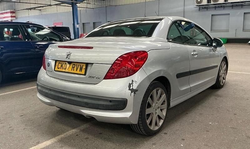 Used Peugeot 207 GTi 120 HP (88 kW) 2007 Silver Cabriolet