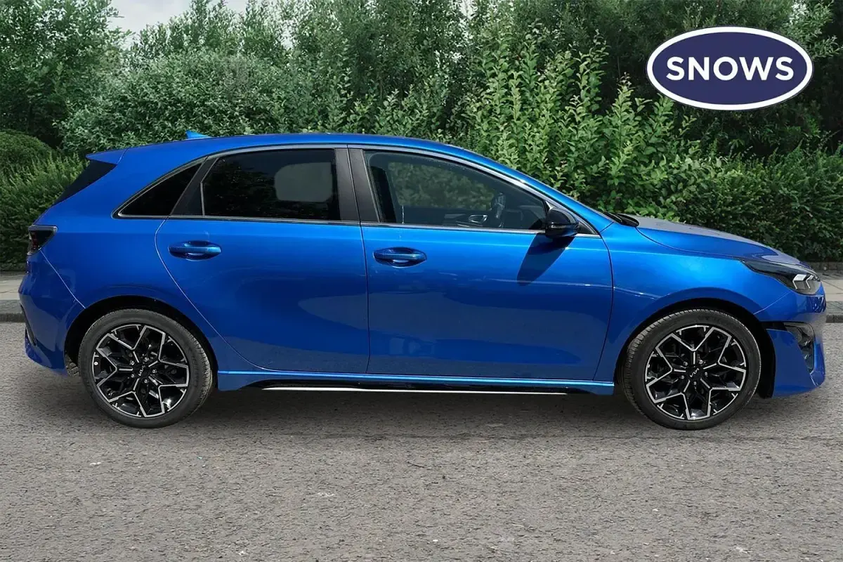 Used Kia Ceed GT-Line 138 HP (101 kW) 2024 Blue Hatchback