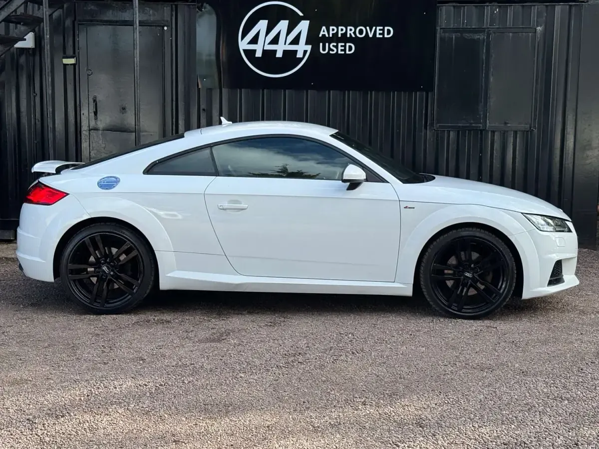 Used Audi TTS S-Line 310 HP (228 kW) 2015 White Coupe