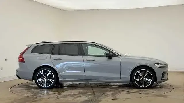 Used Volvo V60 Plus 194 HP (142 kW) 2026 Estate