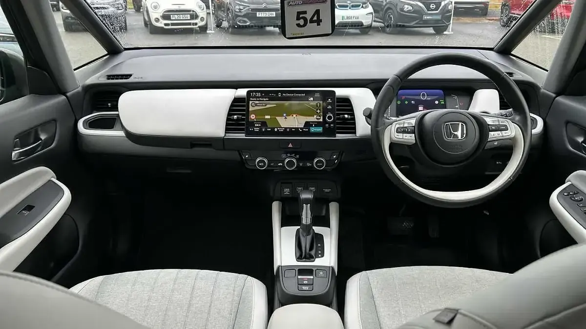 Used Honda Jazz Hybrid 109 HP (80 kW) 2022 Grey Hatchback