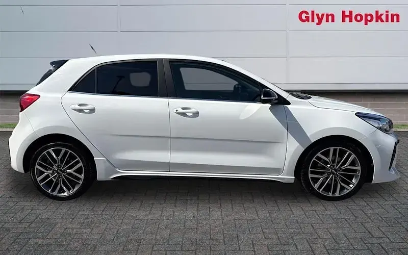Used Kia Rio GT-Line 120 HP (88 kW) 2020 White Hatchback