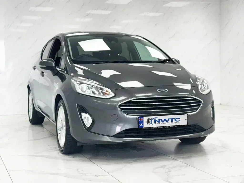 Used Ford Fiesta Titanium X 125 HP (91 kW) 2018 Grey Hatchback