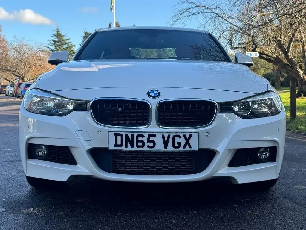 Begagnad BMW 335 M Sport 313 HK (230 kW) 2015 Vit Sedan