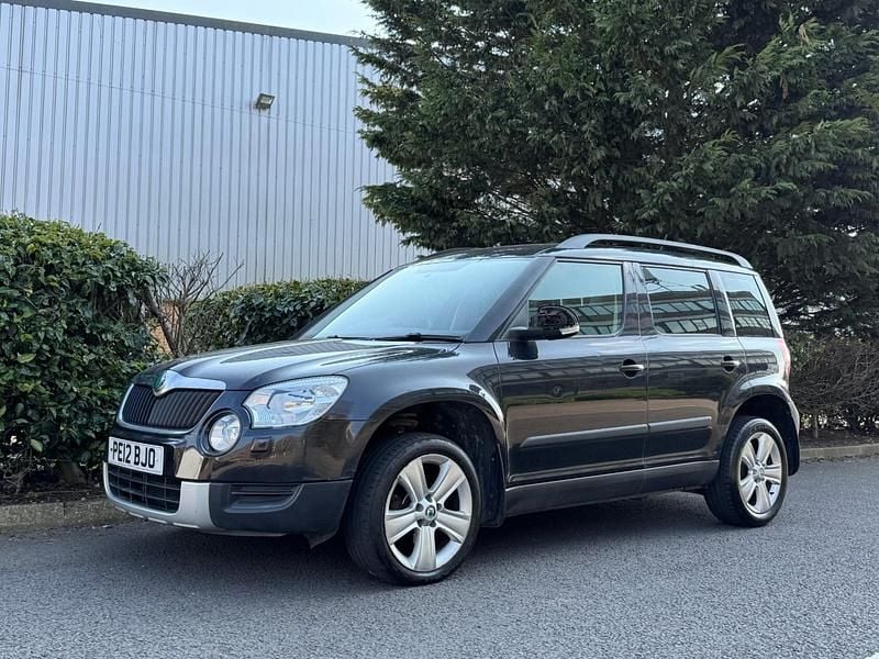 Black Used 2012 Skoda Yeti SE SUV | £2,695 (Fair price) - Image 1/4