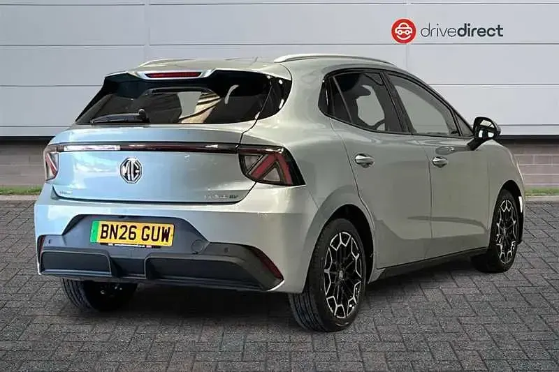 New MG MG4 EV 319 kW (435 HP) 2026 Green Hatchback
