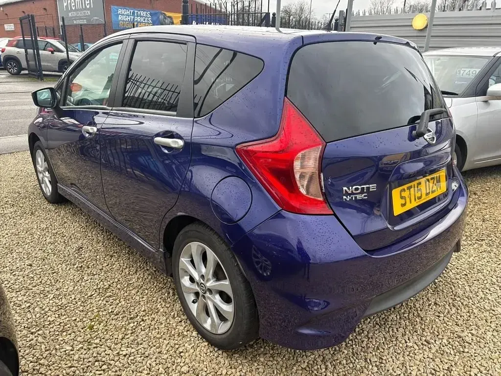 Używany Nissan Note N-TEC 80 KM (58 kW) 2015 Niebieski Hatchback
