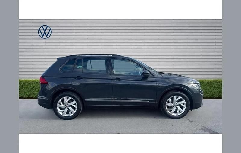Usado VW Tiguan Life 150 CV (110 kW) 2022 Other SUV