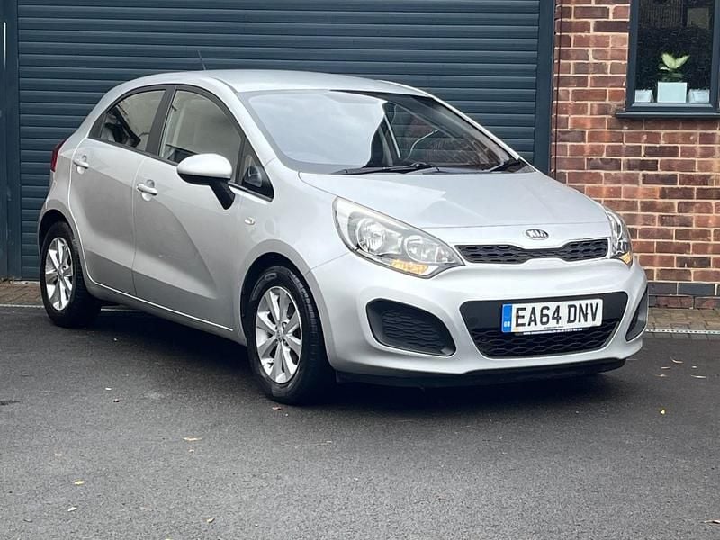 Silver Used 2014 Kia Rio Hatchback | £2,275 (Super price) - Image 1/4