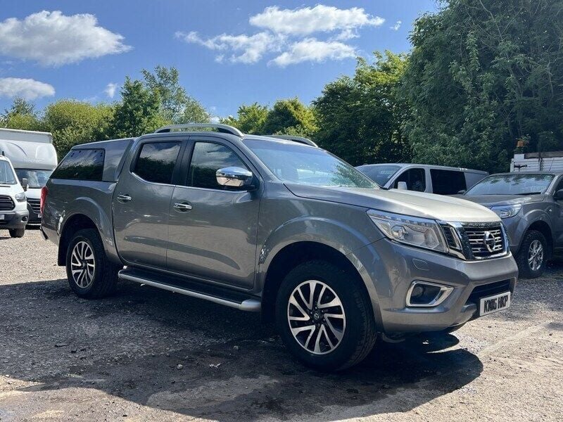 Grey Used 2016 Nissan Navara Tekna Pickup | £10,994 (Super price) - Image 1/4