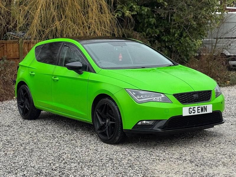 Second-hand Seat Leon SE 105 CP (77 kW) 2013 Verde Hatchback