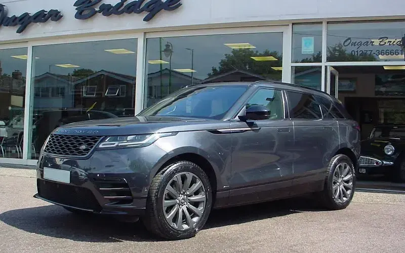Used Land Rover Range Rover Velar SE Dynamic 179 HP (131 kW) 2020 SUV