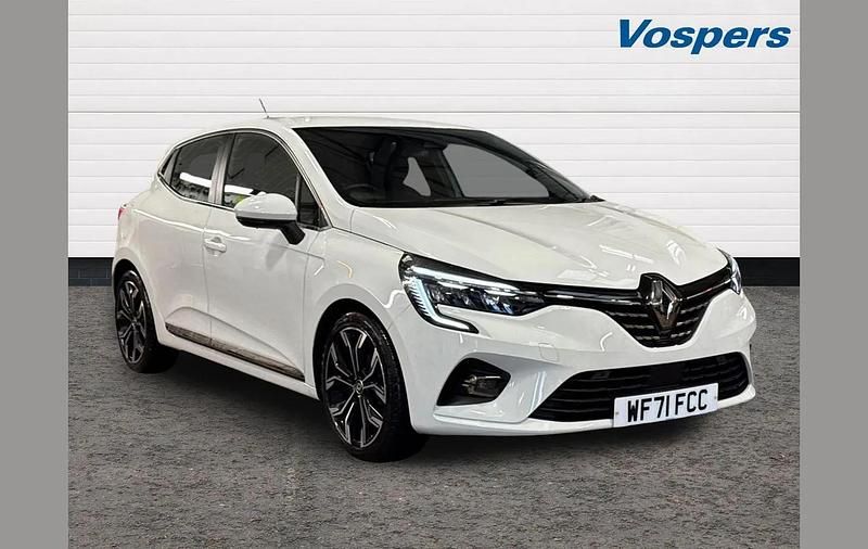 White Used 2021 Renault Clio V Version S Hatchback | £11,694 (Fair price) - Image 1/3