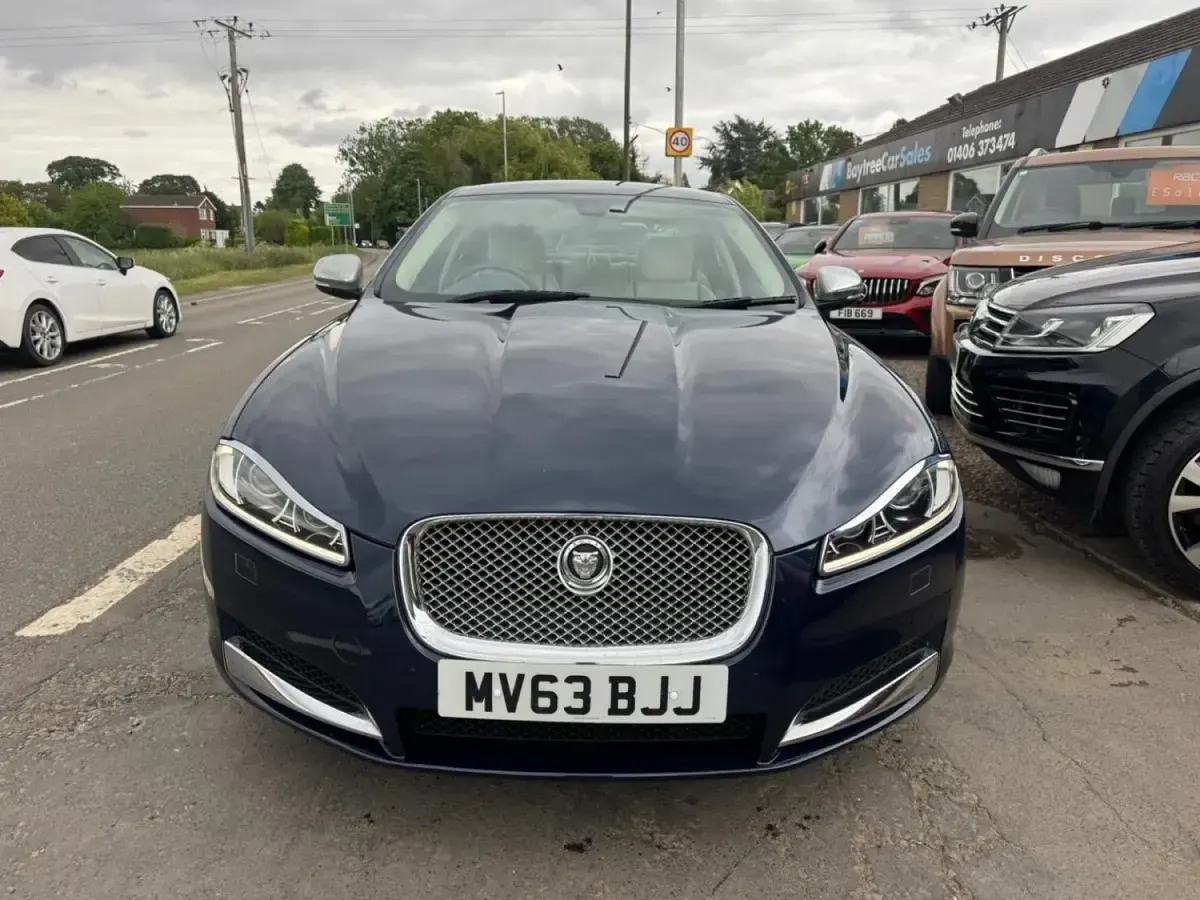 Second-hand Jaguar XF Portfolio 2013 Albastru Berlinǎ