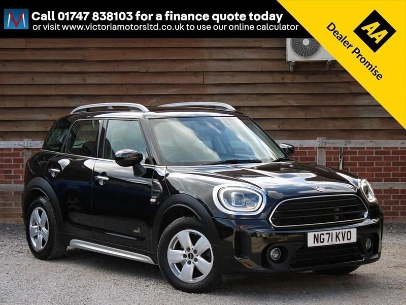 Black Used 2021 Mini Cooper Countryman Classic SUV | £18,495 (Good price) - Image 1/4