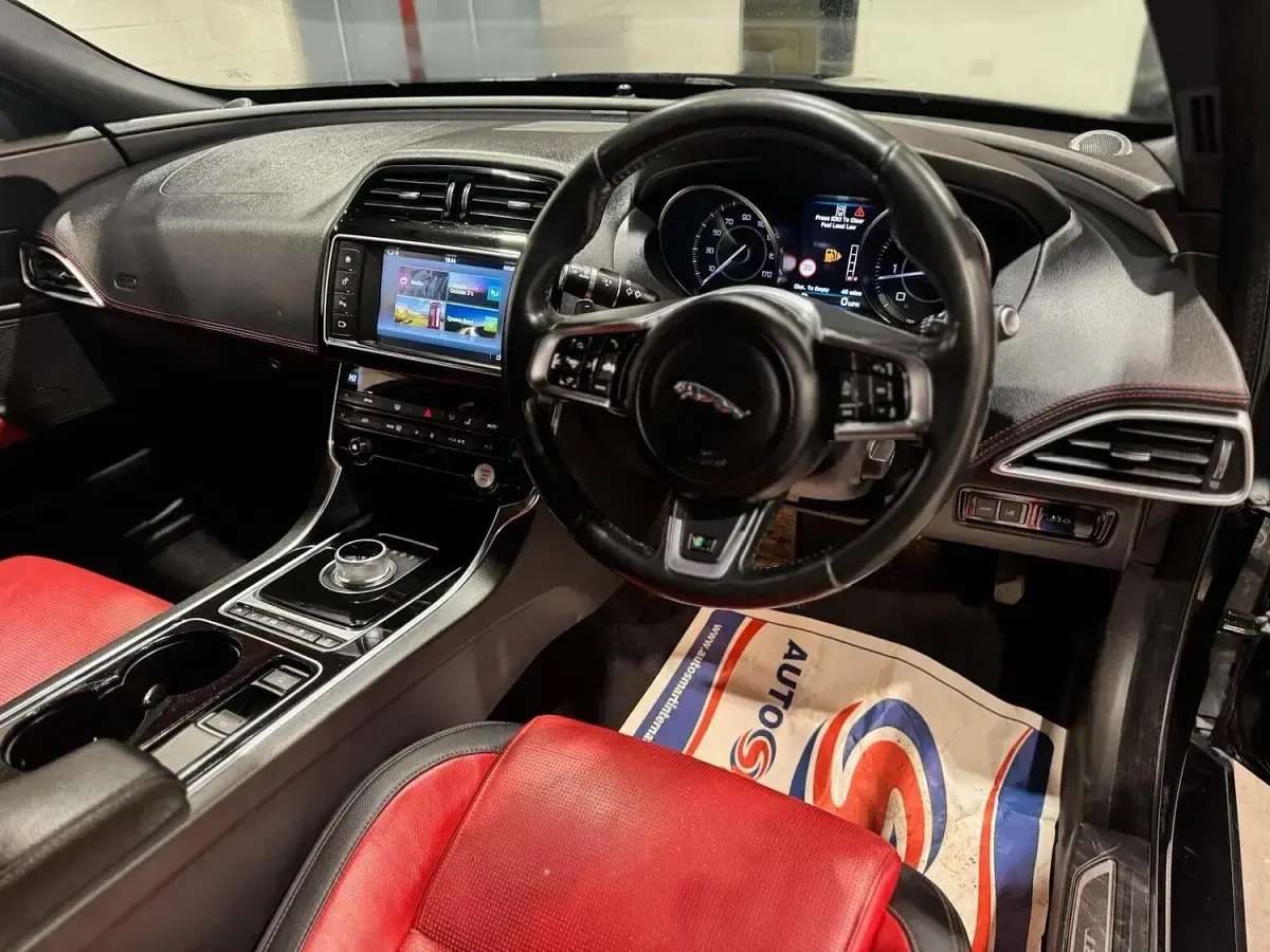 Used Jaguar XE R-Sport 180 HP (132 kW) 2015 Black Sedan