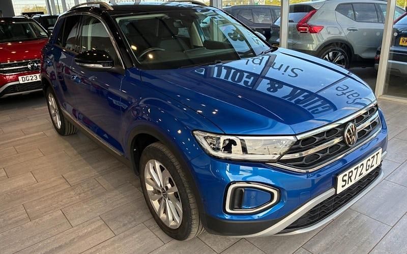 Usado VW T-Roc Style 150 HP (110 kW) 2025 SUV