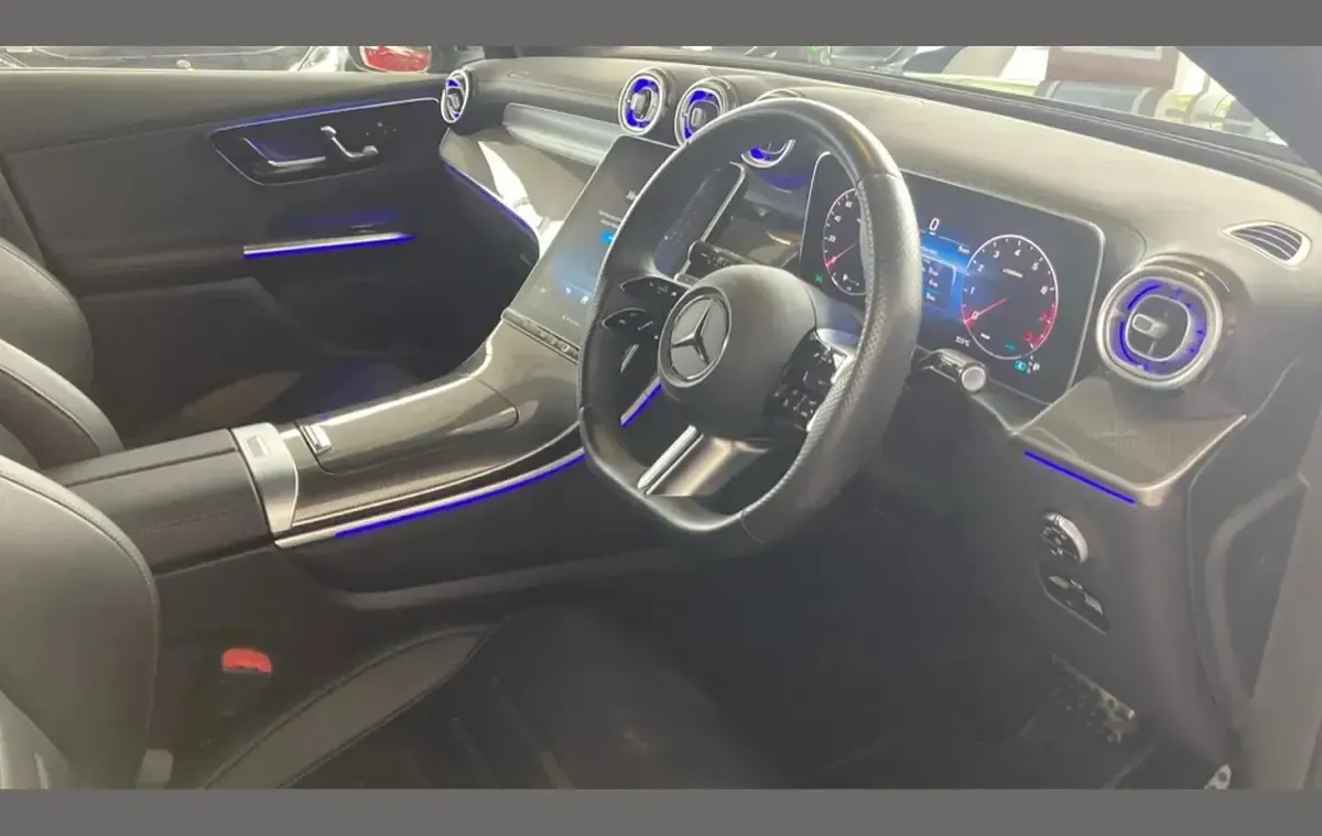 Used Mercedes GLC300 AMG Line Premium 254 HP (186 kW) 2024 Blue SUV