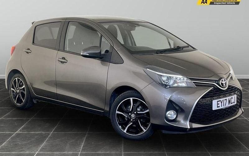 Bronze Used 2016 Toyota Yaris Design Hatchback | £7,795 (Fair price) - Image 1/2