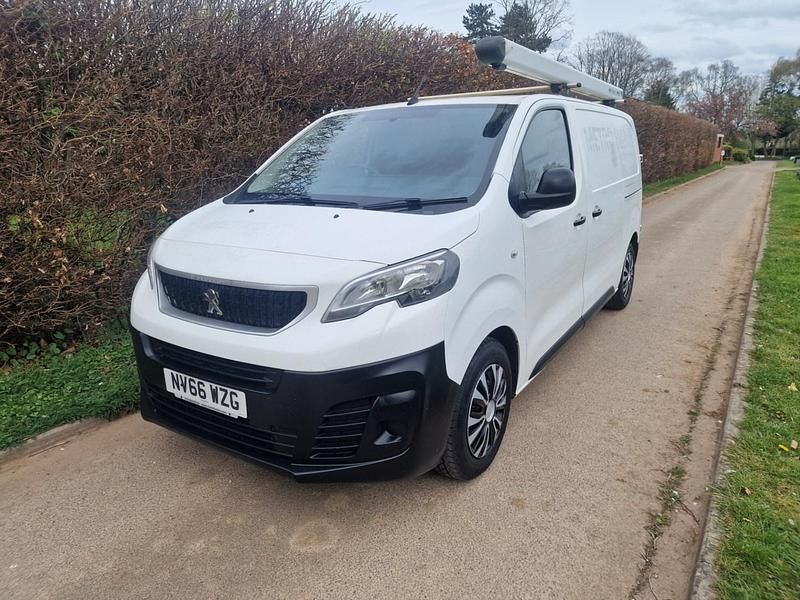 Used Peugeot Expert 2017 White Van