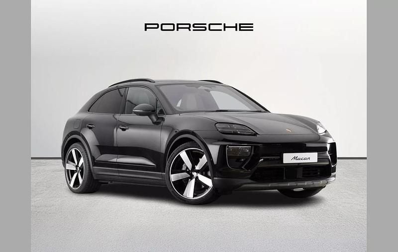 Black New 2025 Porsche Macan SUV | £91,595 (Expensive) - Image 1/4