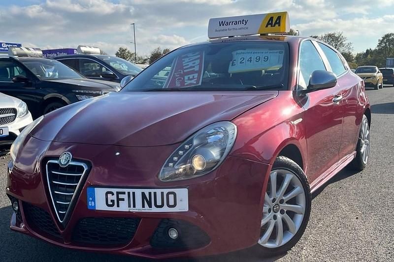 Red Used 2011 Alfa Romeo Giulietta Veloce Hatchback | £2,499 - Image 1/1