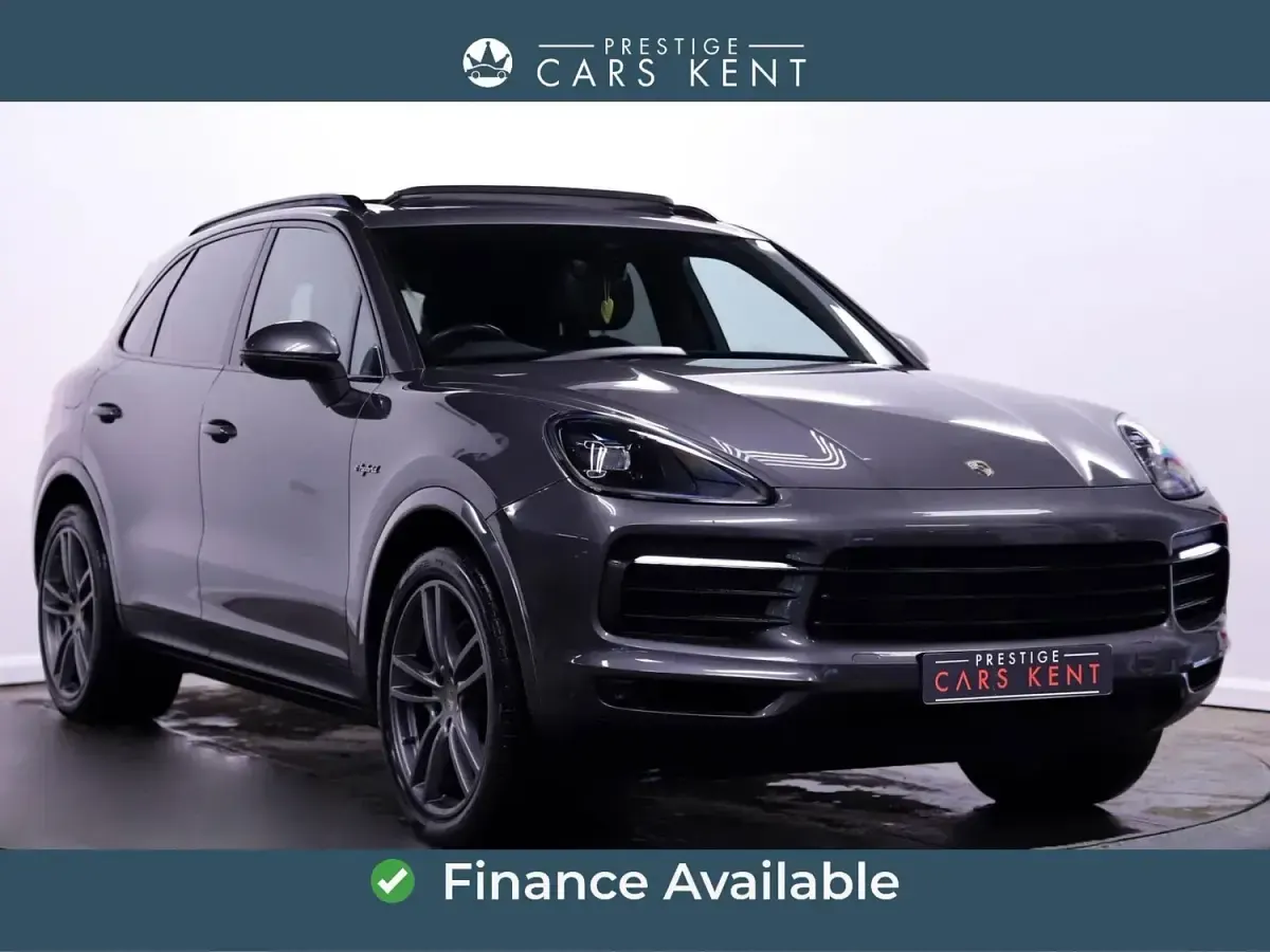 Usado Porsche Cayenne 462 HP (339 kW) 2020 Cinzento SUV