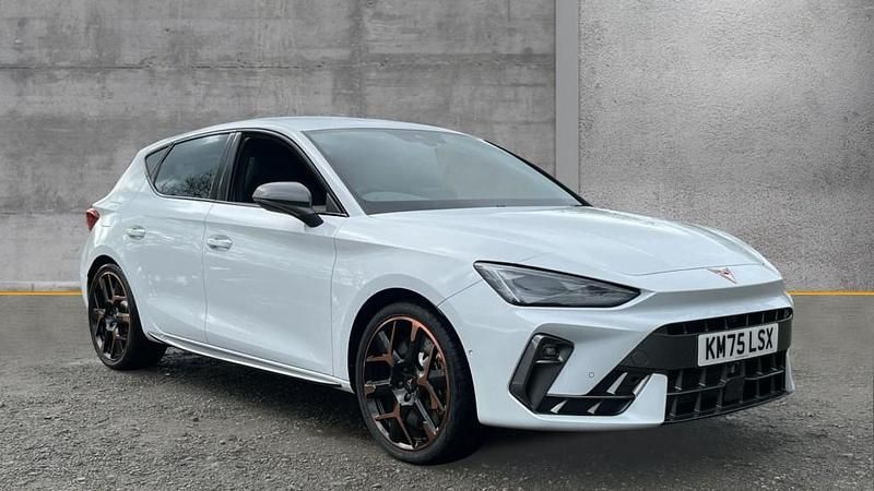 New Cupra Leon VZ3 272 HP (200 kW) 2025 Glacial white