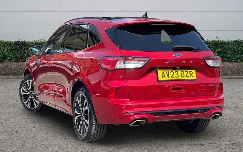 Used Ford Kuga ST-Line X 224 HP (164 kW) 2023 Red SUV