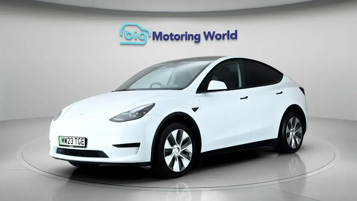 Used Tesla Model Y RWD 254 kW (346 HP) 2023 White SUV