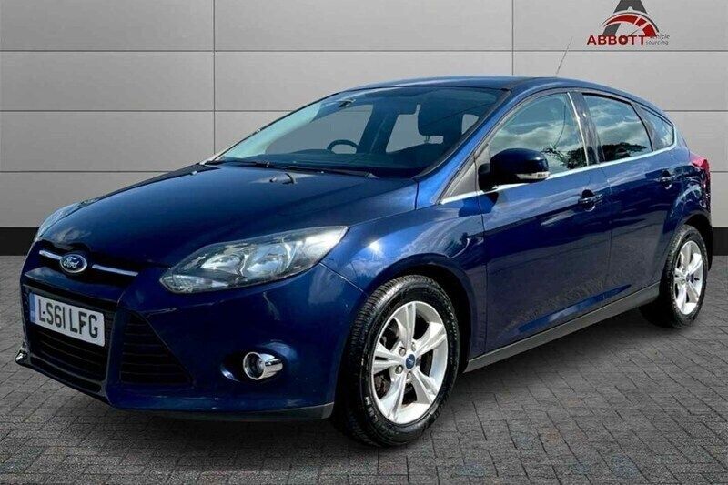 Blue Used 2011 Ford Focus Zetec Hatchback | £4,195 (Fair price) - Image 1/1